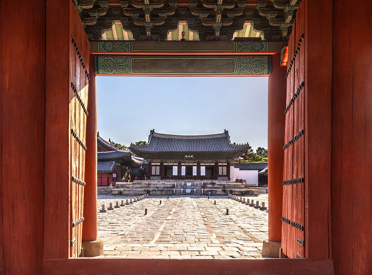 Changgyeonggung Palace. Photo by Basile Morin (CC BY-SA 4.0)