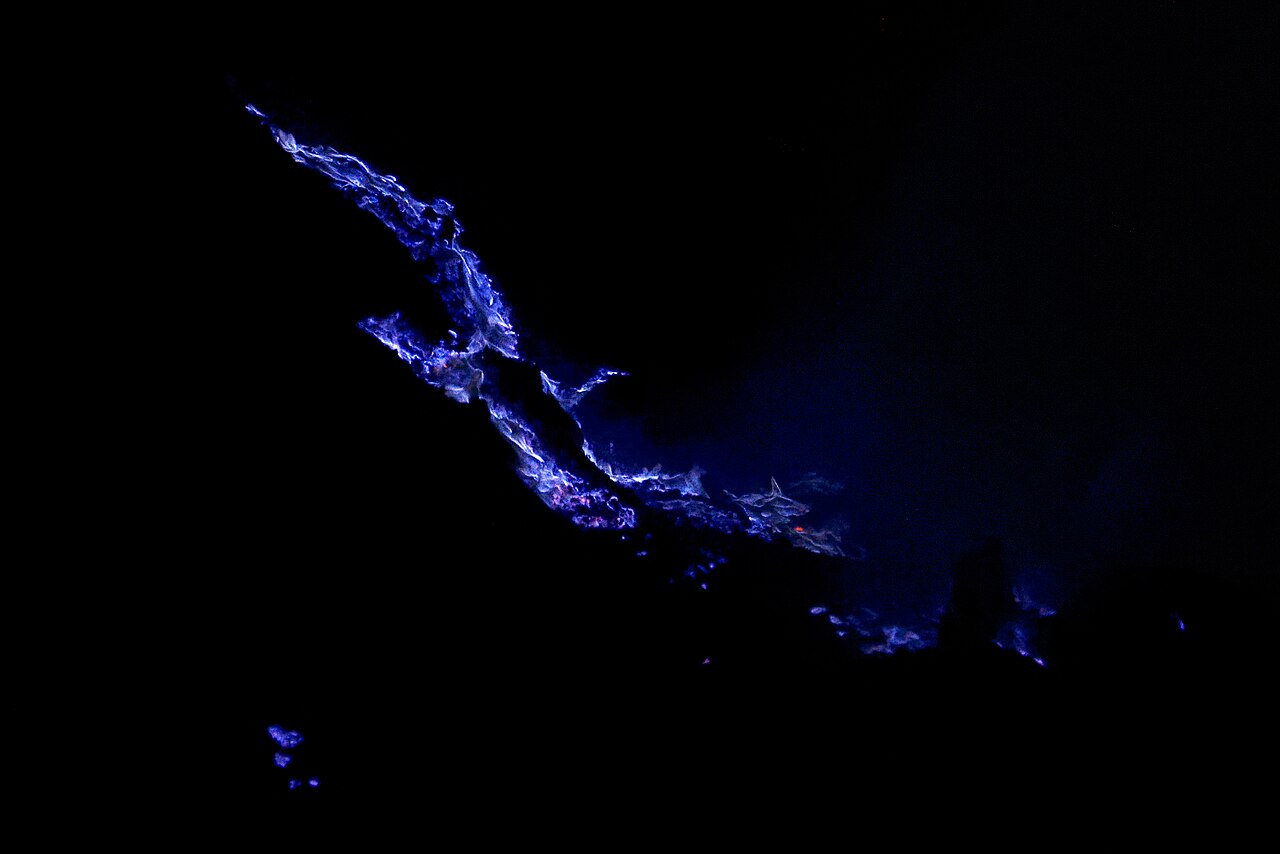 Kawah Ijen, Indonesia. Photo by Jakub Hałun (CC BY-SA 4.0)