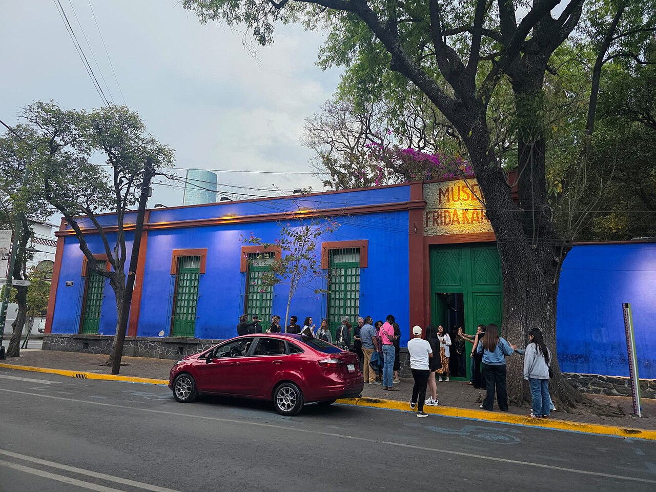 Frida Kahlo Museum (Casa Azul). Photo by Rebeccananonof (CC0)
