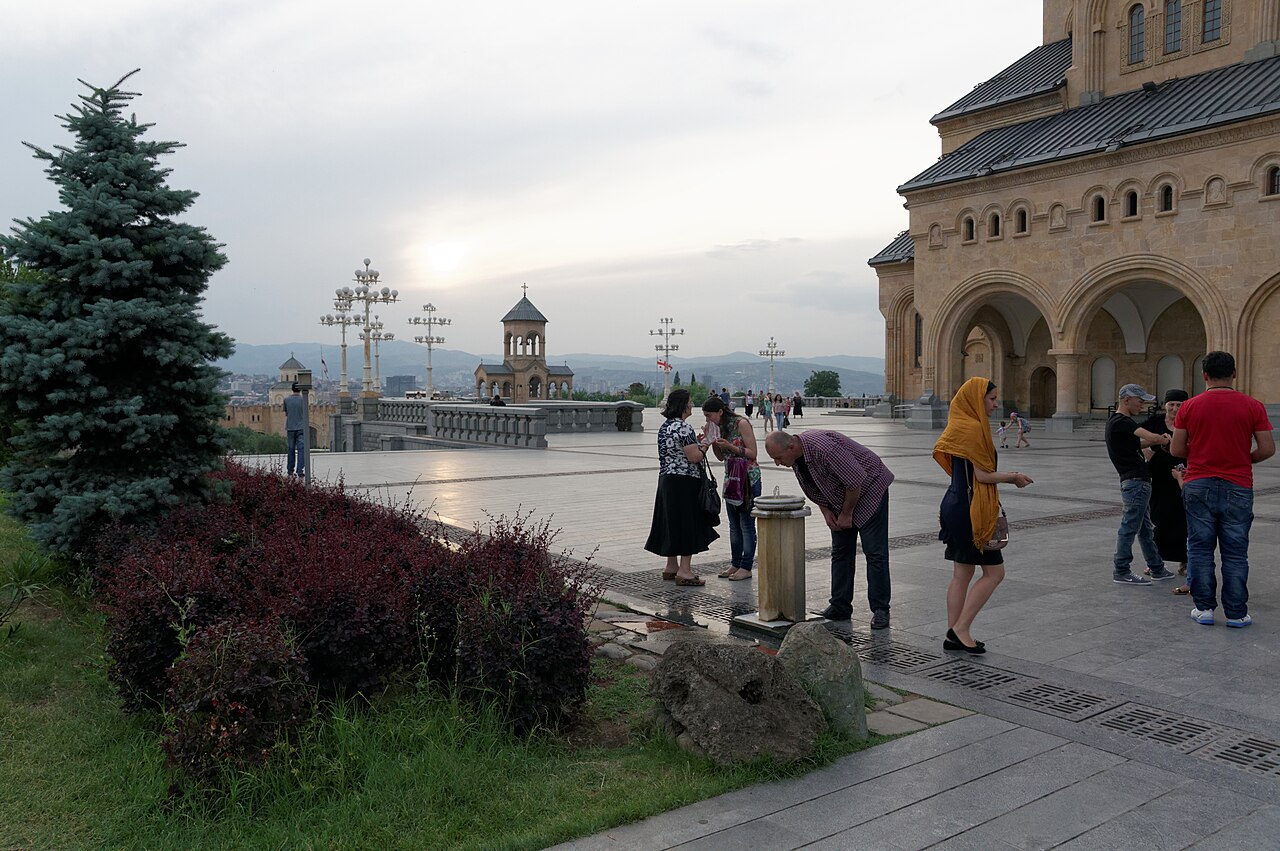 Holy Trinity Cathedral of Tbilisi (Sameba), Georgia. Photo by Vyacheslav Argenberg (CC BY 4.0)