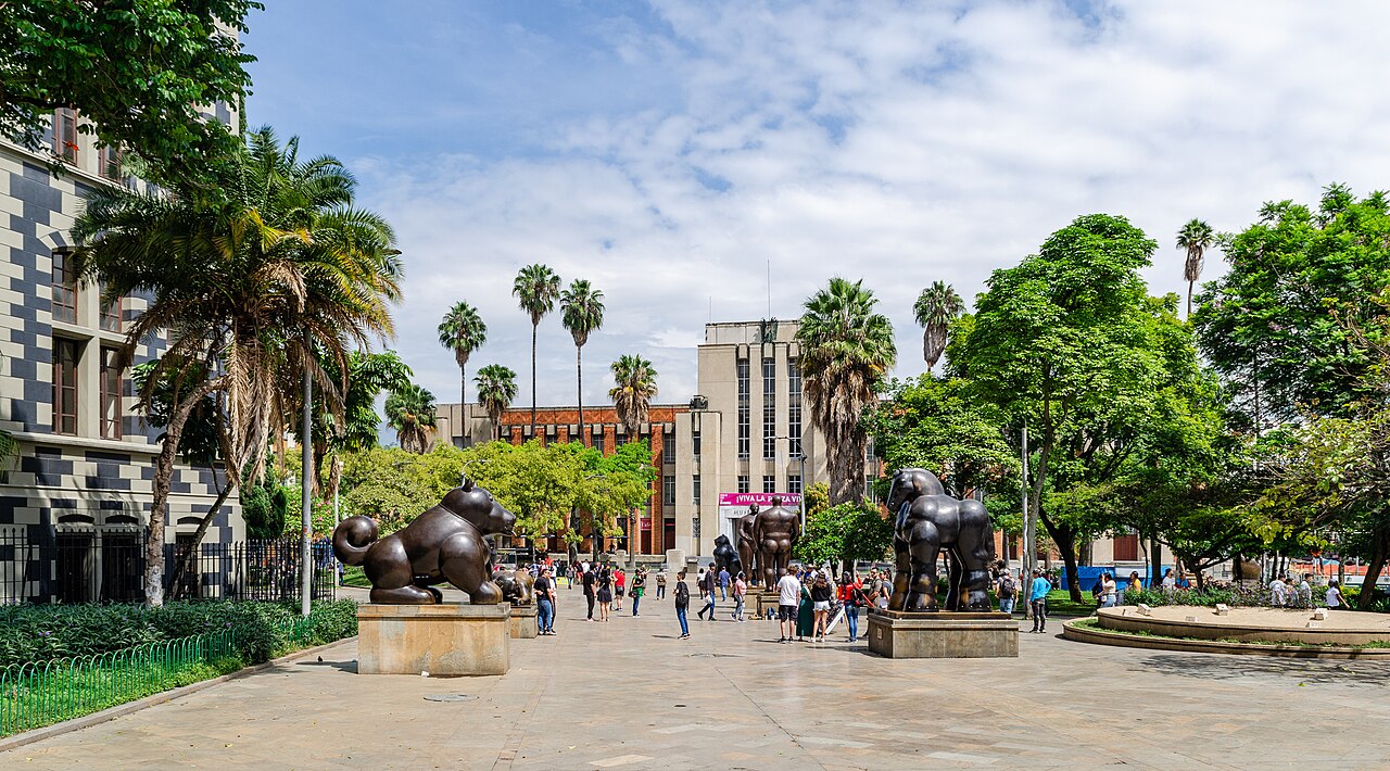 Plaza Botero. Photo by Steffen Schmitz (more photos) (CC BY-SA 4.0)